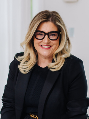 Sally Branson headshot