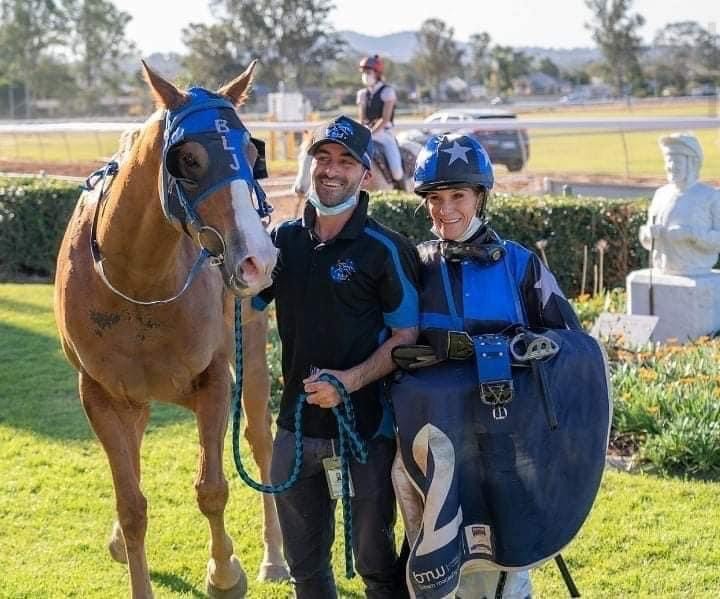 IMG-8006.JPG IMG-8006.JPG