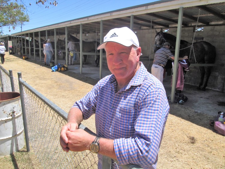 Lindsay-Hatch.jpg Lindsay-Hatch.jpg