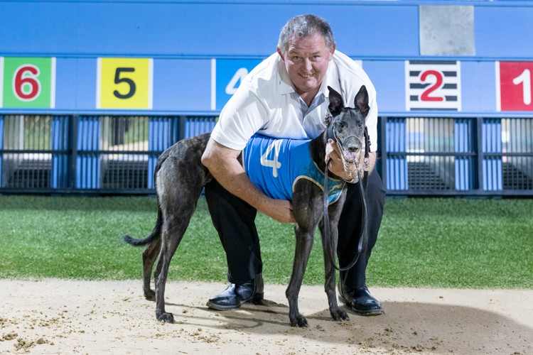 R6-Henryk-Bale.jpg R6-Henryk-Bale.jpg