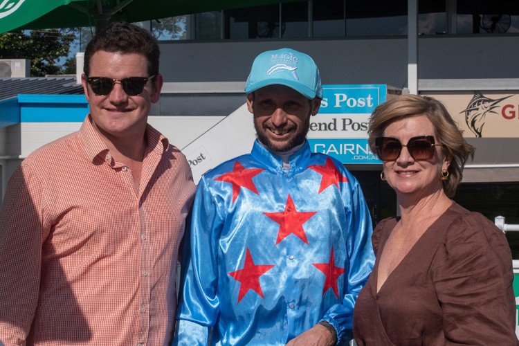 qEA0L6Q4.jpeg qEA0L6Q4.jpeg