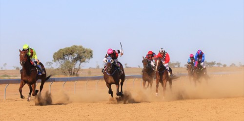 Longreach-Jockey-Club-10-RQ.jpg