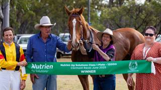 Bell chasing Country Cups glory