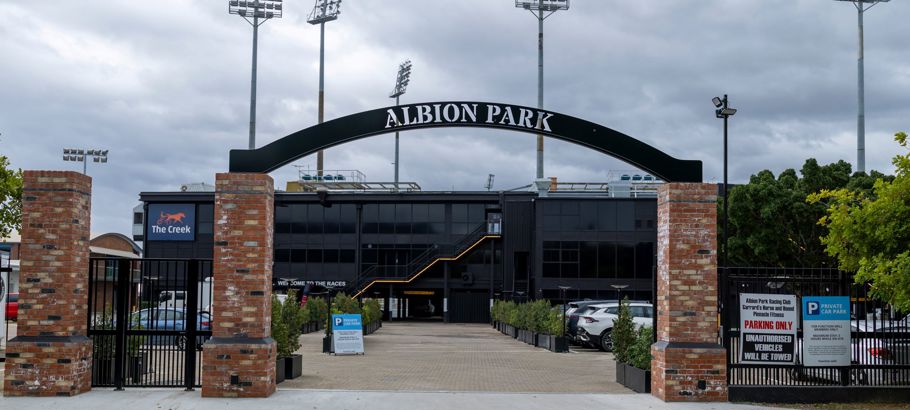 Albion Park Harness Racing Club