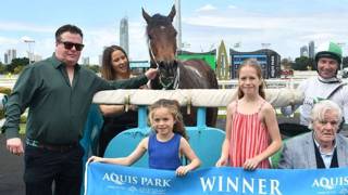 Laming gets perfect farewell at Gold Coast