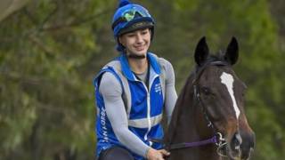 Emma Simsir working overtime for riding dreams